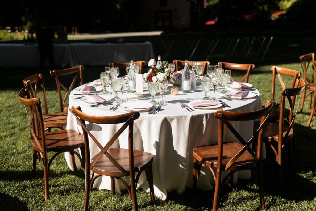 Table set up at Nestldown wedding