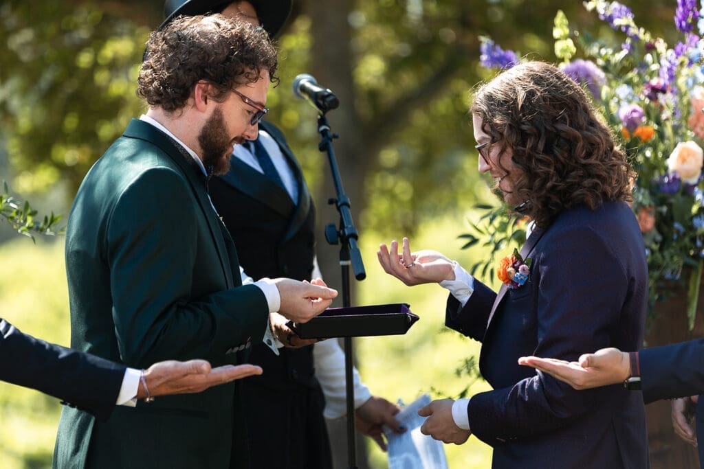 Outdoor wedding ceremony at Gundlach Bundschu Winery on a warm Sonoma day
